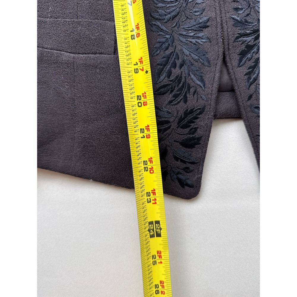 Linda Allard Ellen Tracy Vest Women 8 Embroidered Wool Contemporary Quiet Luxury - Picture 6 of 6